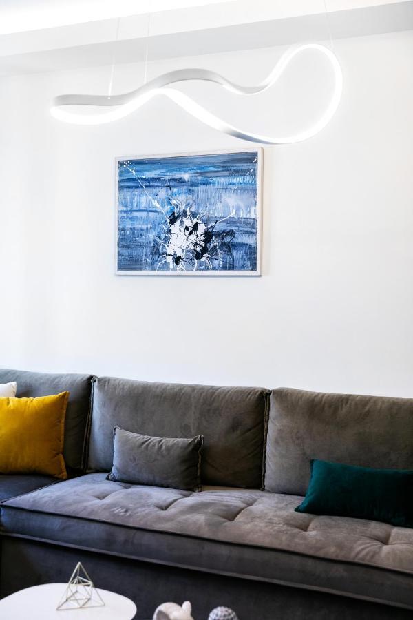 Sleeping Beauty Apartment City Center!! Солун Екстериор снимка