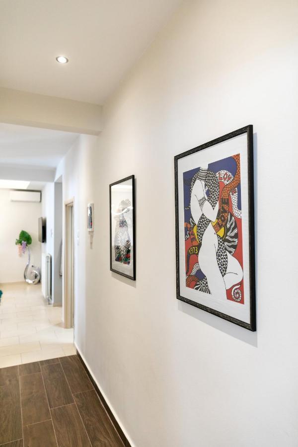 Sleeping Beauty Apartment City Center!! Солун Екстериор снимка
