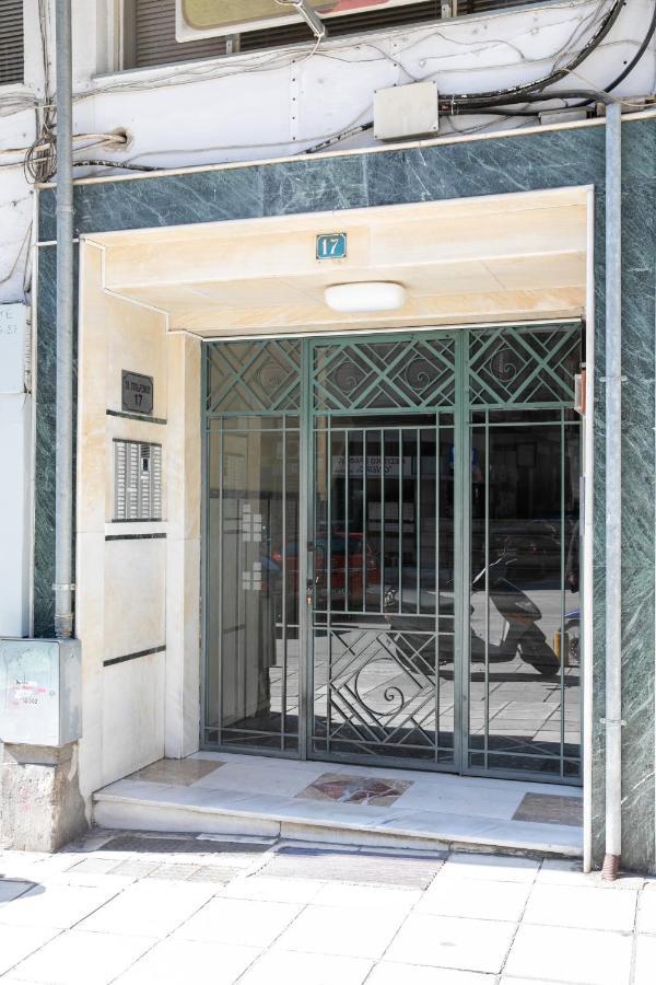 Sleeping Beauty Apartment City Center!! Солун Екстериор снимка